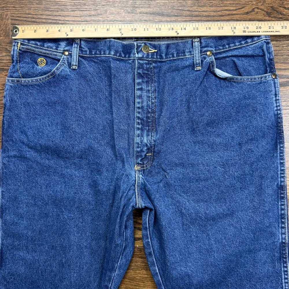 Wrangler George Strait Collection Mens Blue Jeans 42x34 Medium Wash Denim A102